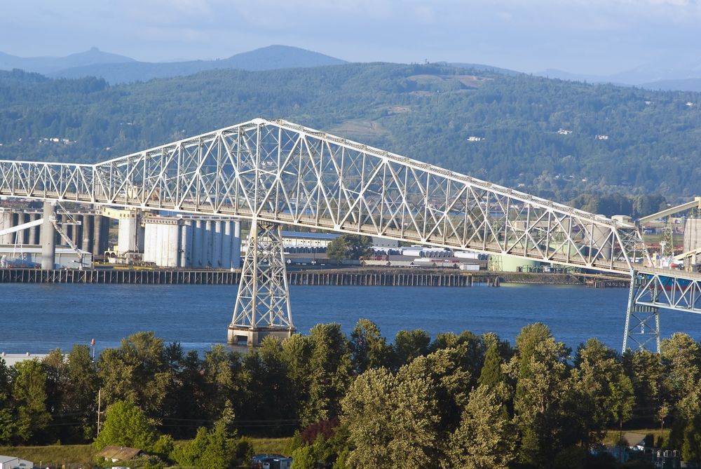 Aerial view of Lewis and Clark Bridge