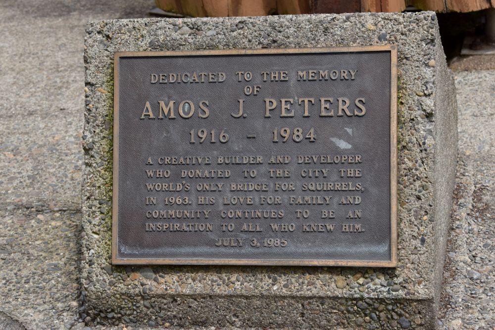 Dedication plaque of Nutty Narrows Bridge
