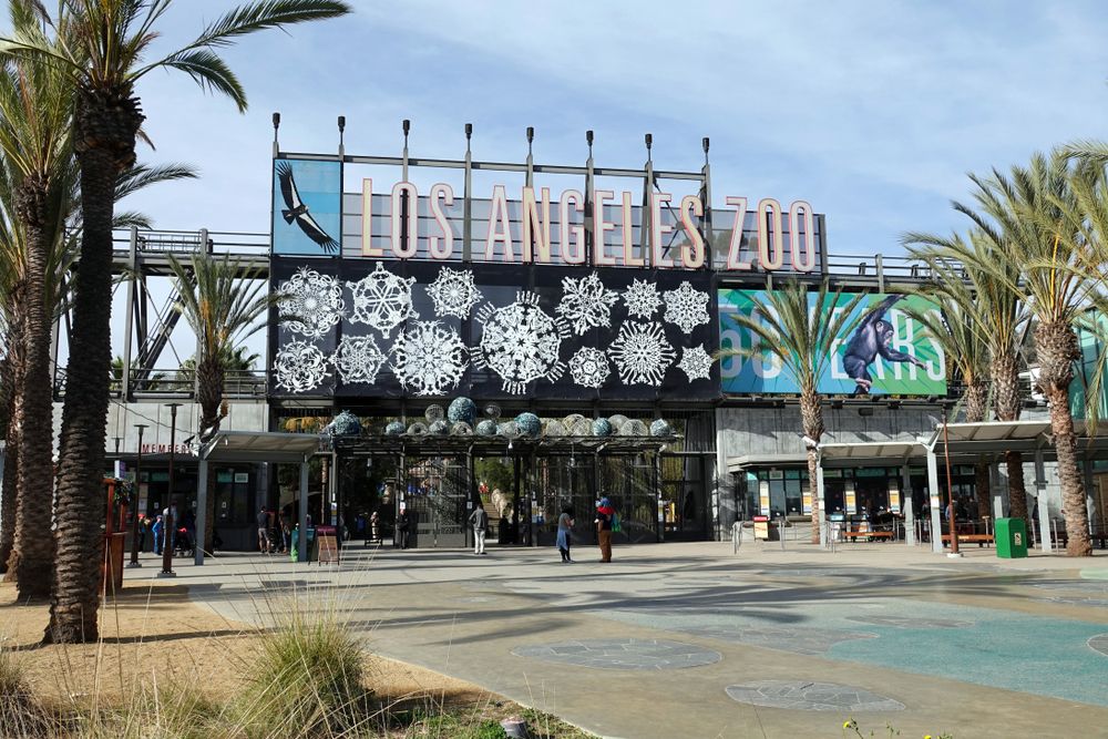 Entrance to Los Angeles Zoo and Botanical Gardens