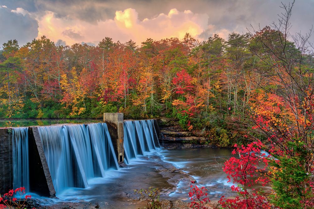 Scenic view of A.A. Miller Dam