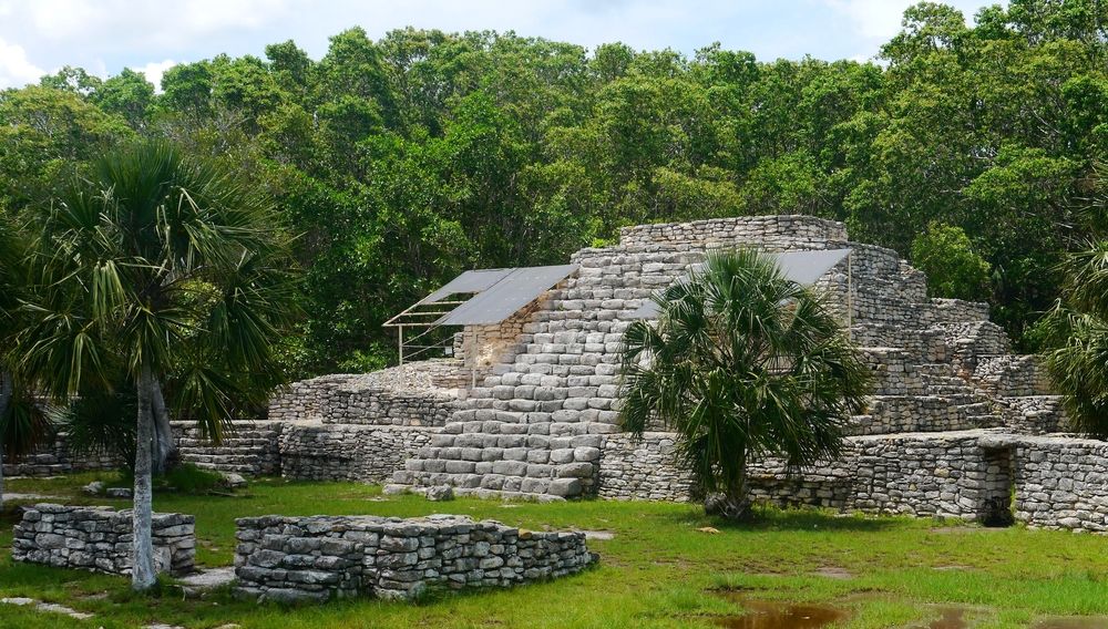 Maya Ruins of XCambo