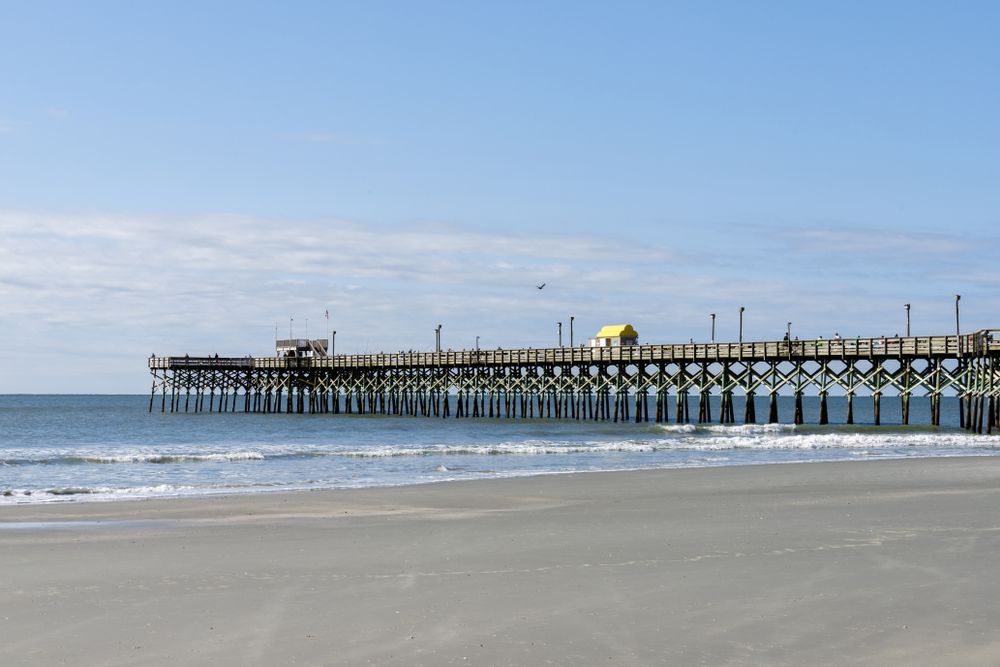 Daytime view of the Apache Pier
