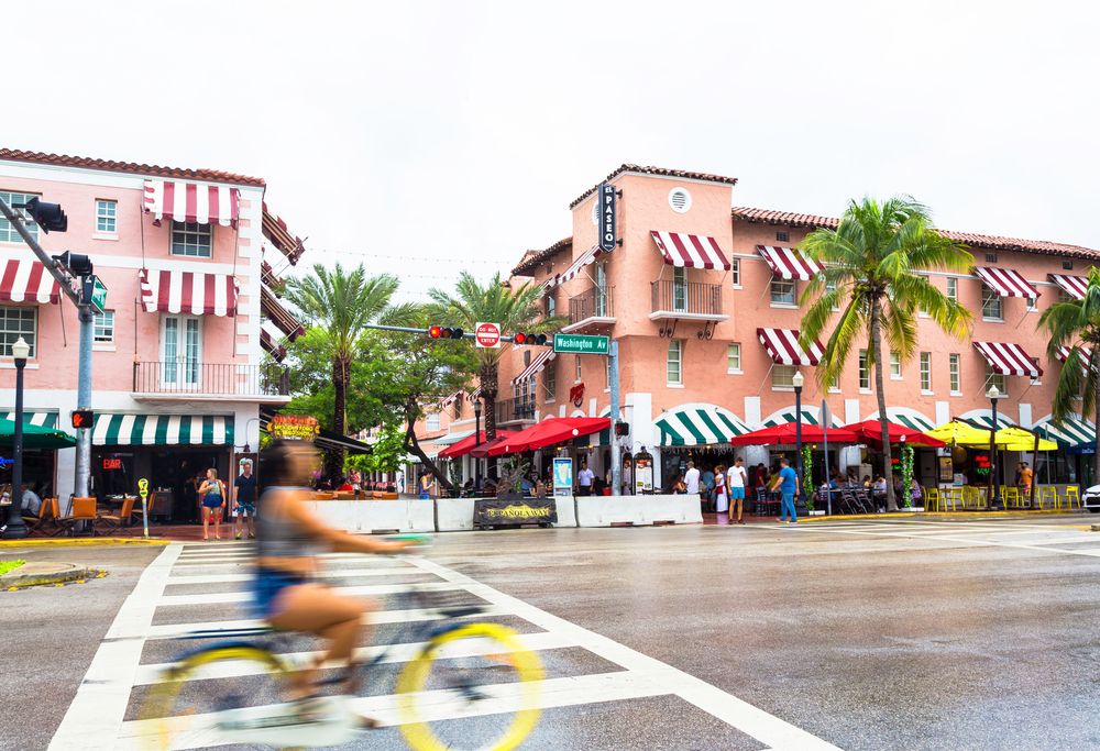 Buildings at Española Way