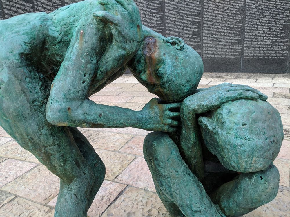 Sculptures at the Holocaust Memorial