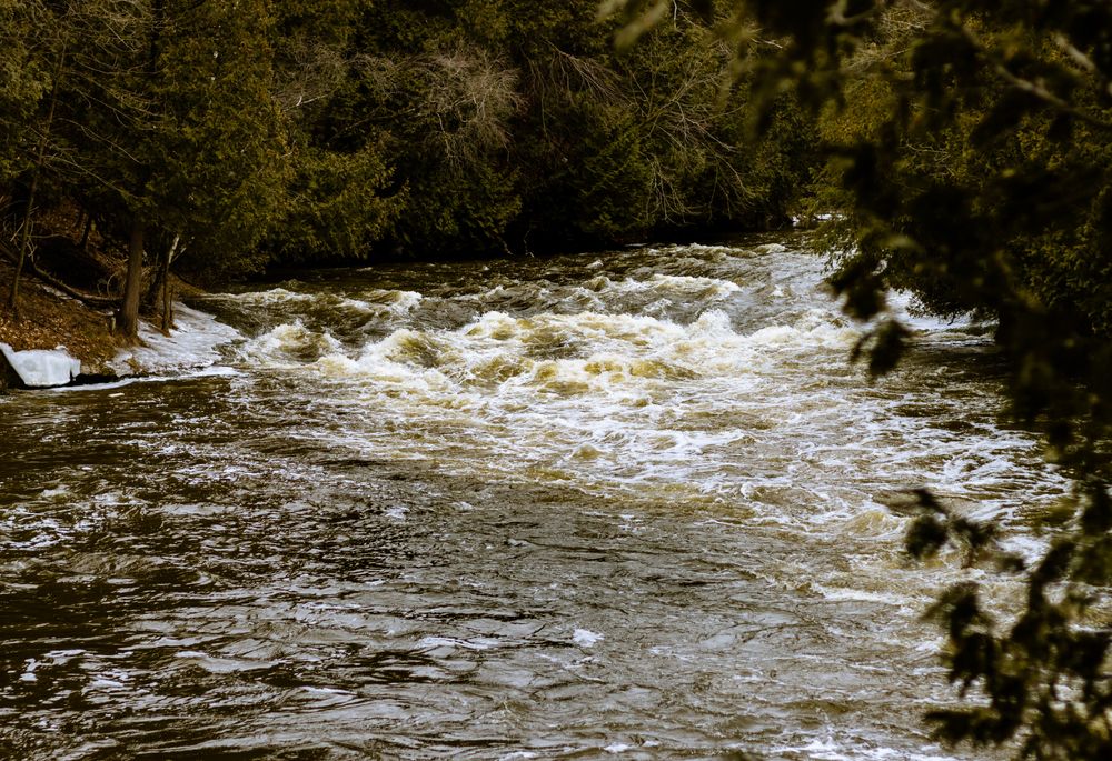 The waters of Lower Cato Falls Co Park