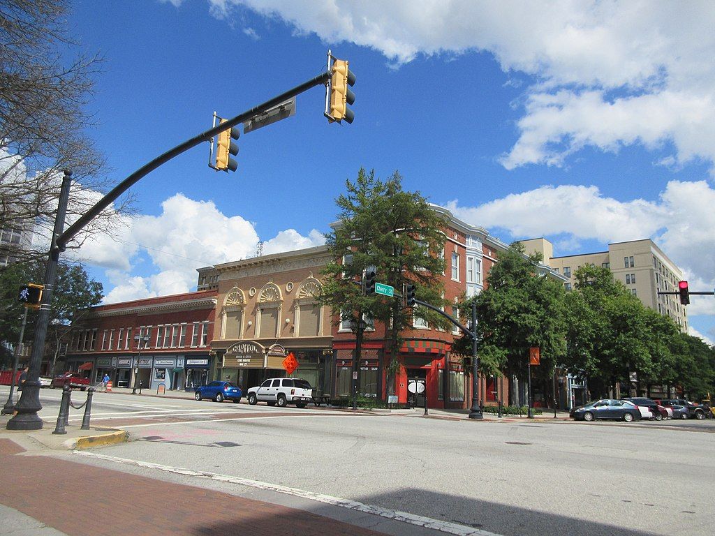 The road of Downtown Macon