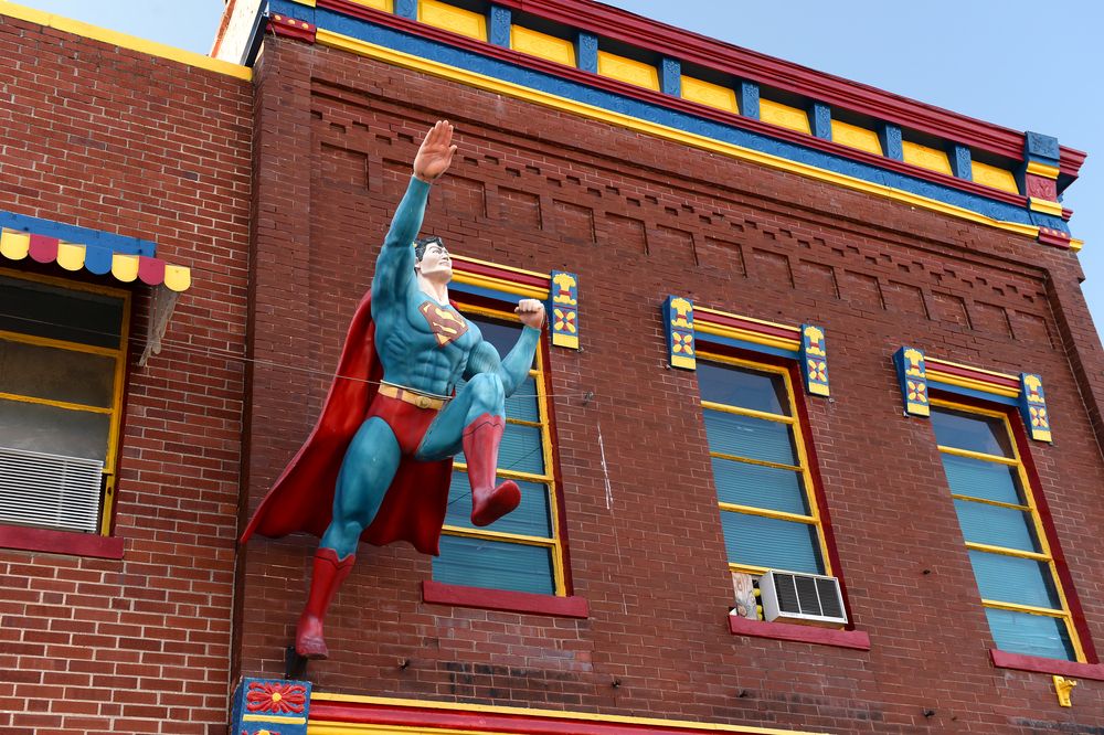 Statue of superman on Super Museum's building exterior