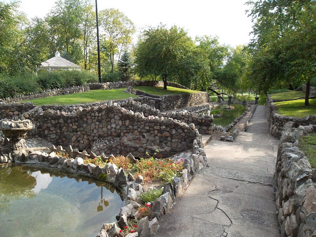 Rock garden at Battell Park.