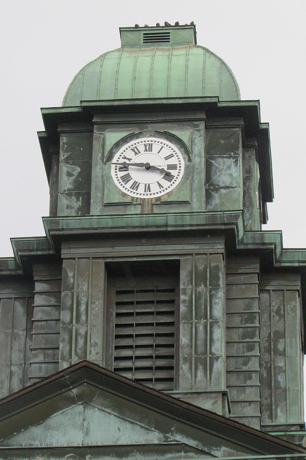Clocktower of Holmes County Courthouse
