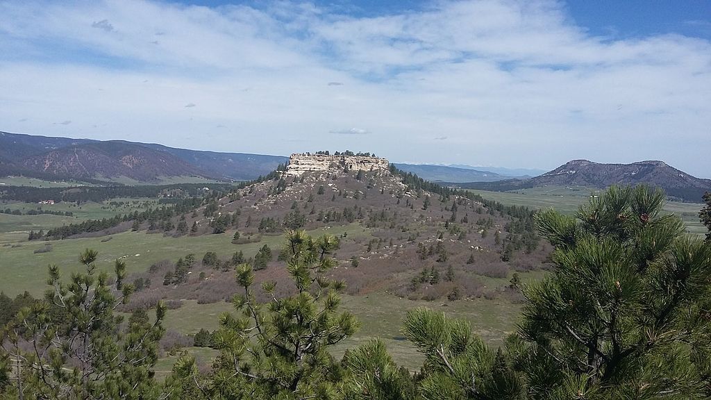 View of the Spruce Mountain Open Space Trail.