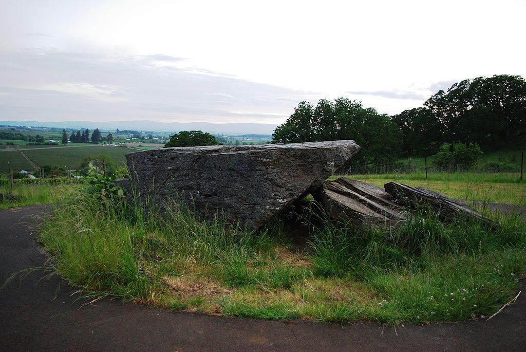 Erratic rock in Erratic Rock State Natural Site