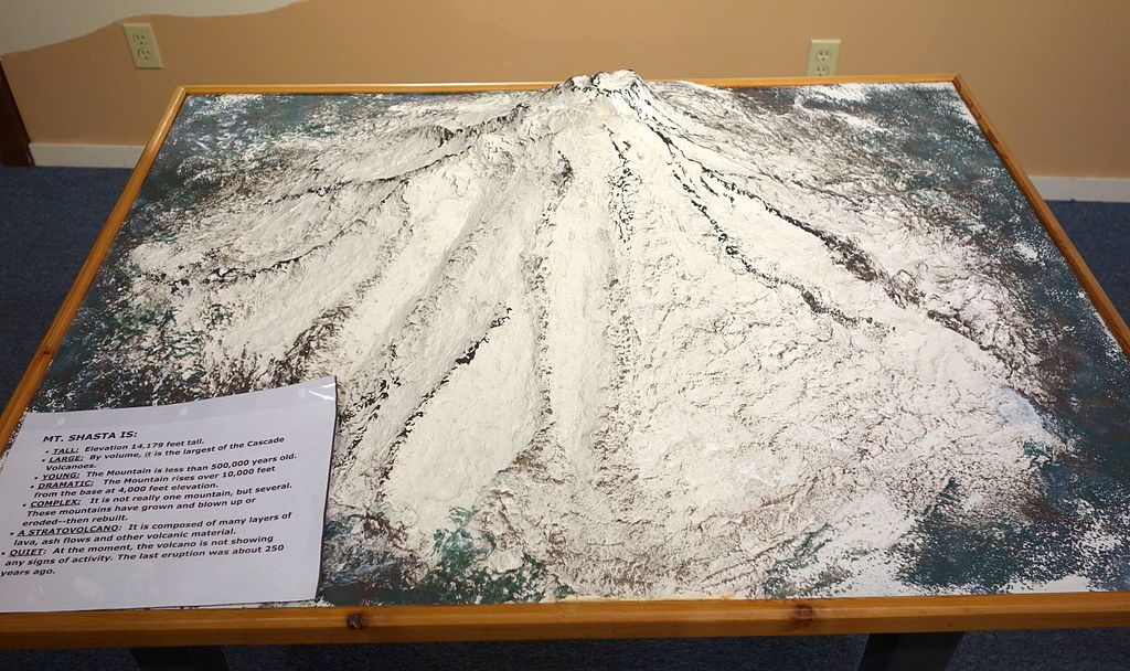 Mt. Shasta artwork showing the mount shasta.