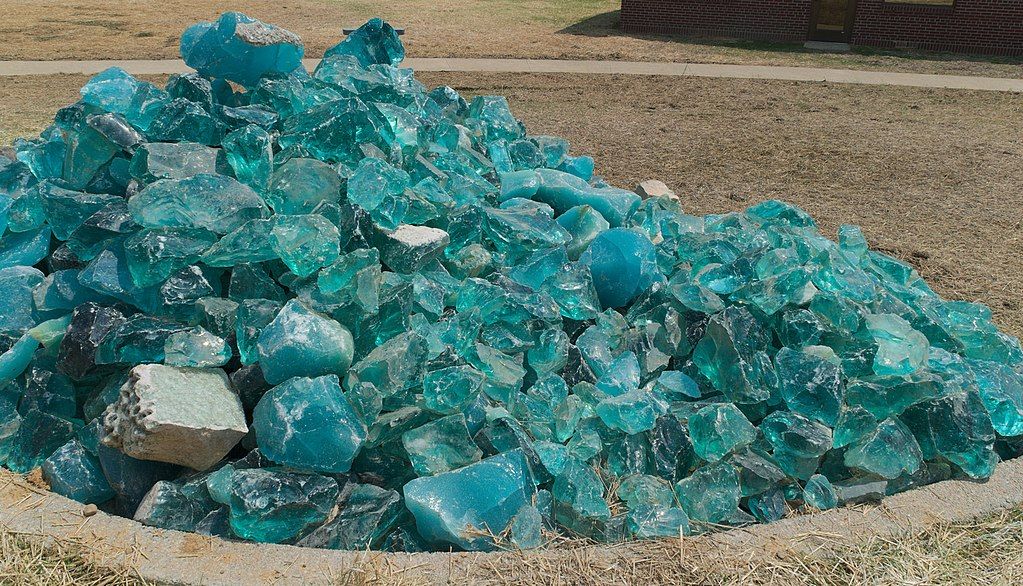Iron glass pile at Ariel-Foundation Park