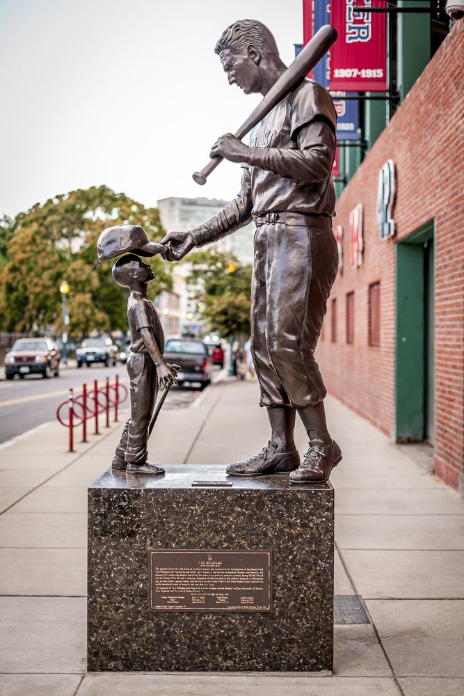 Ted Williams statue beside Fenway Park