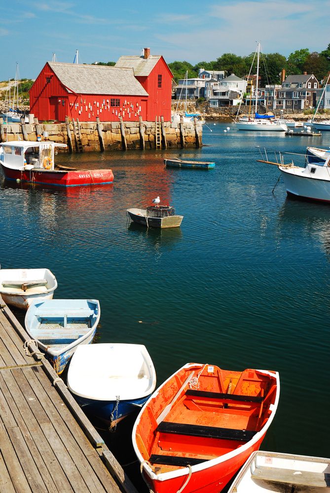 Boats docked around Motif No. 1