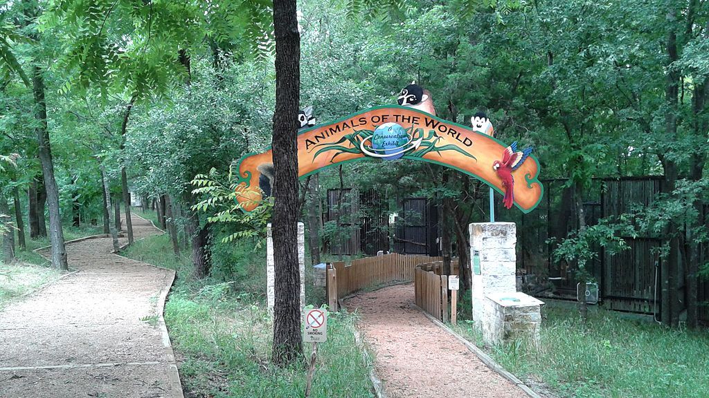 Daytime view of the Heard Natural Science Museum & Wildlife Sanctuary
