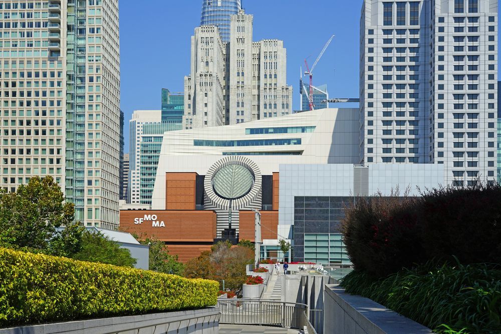 Exterior of San Francisco Museum of Modern Art