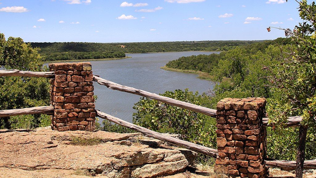 Lake Mineral Wells State Park overlooking the waters