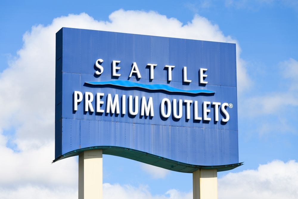 Signage of Seattle Premium Outlets