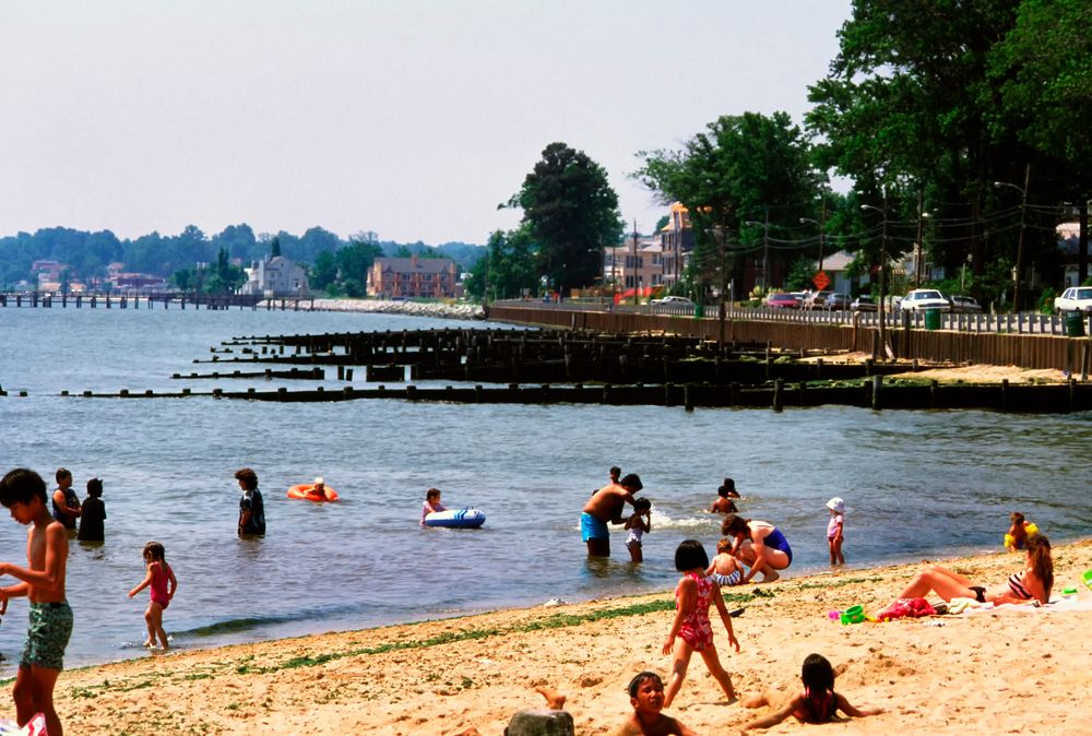 People enjoying the sun at North Beach
