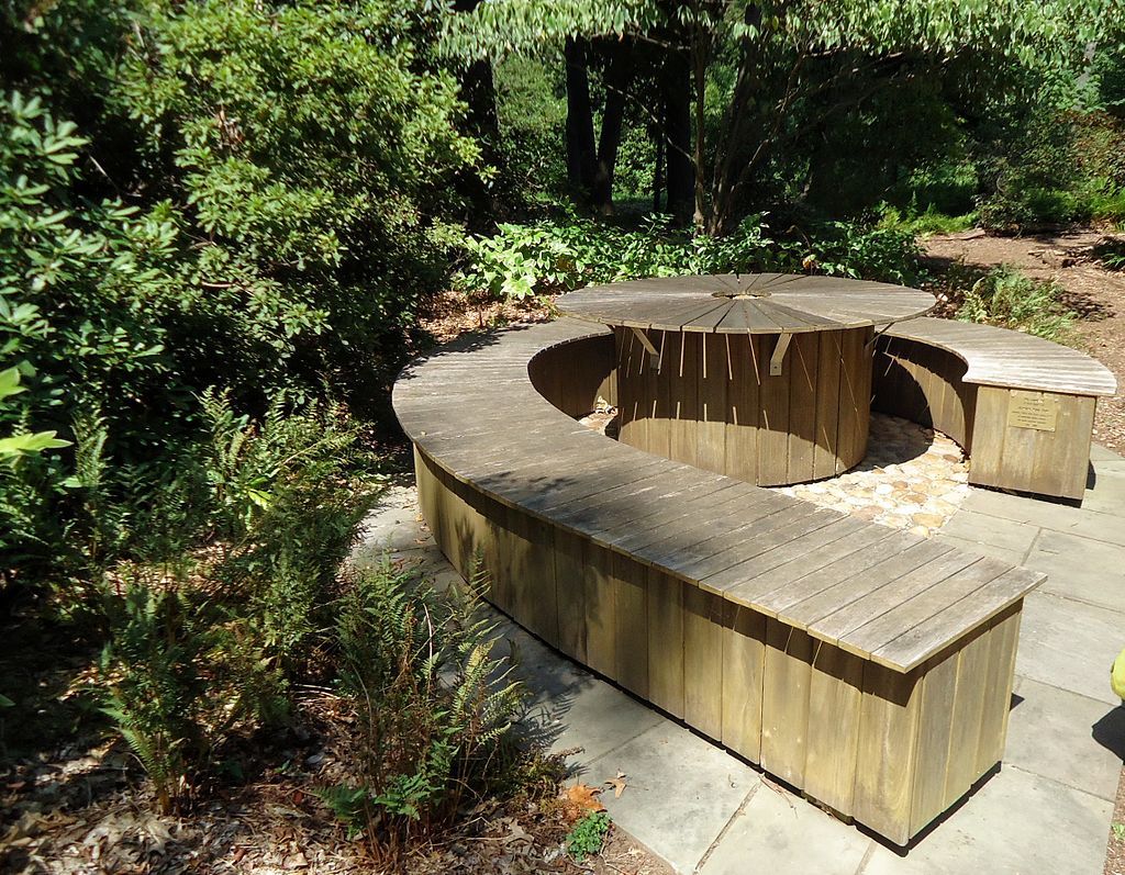 Unique-shaped bench at Rutgers Gardens