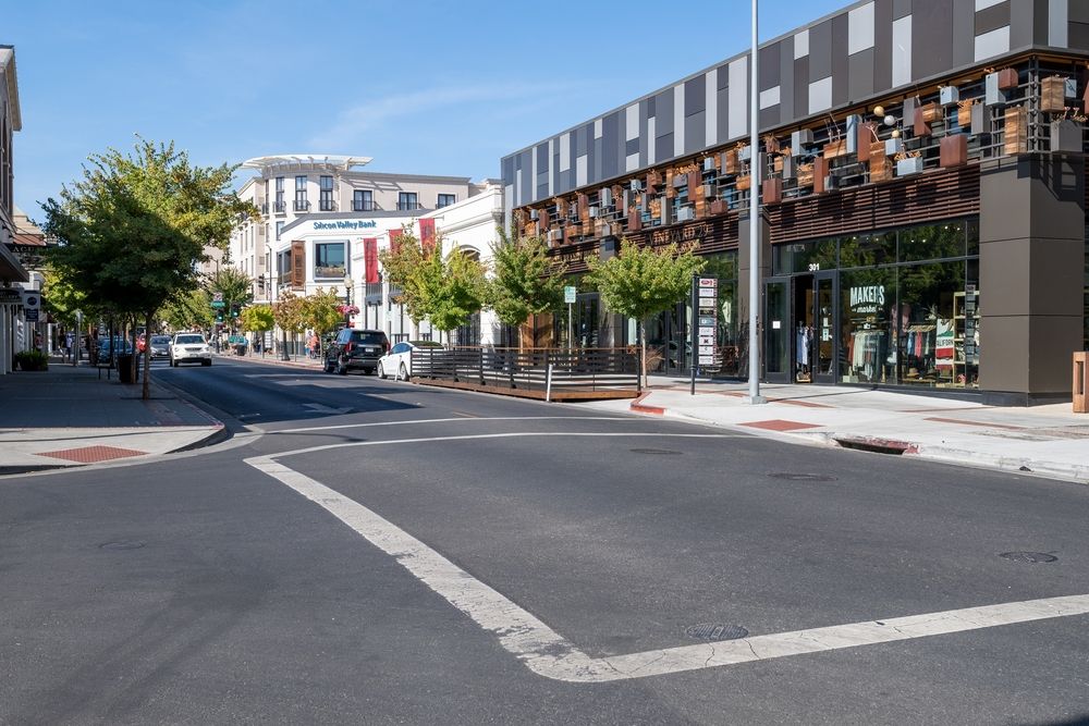 The road of First Street Napa