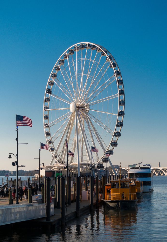 Daytime view of Capital Wheel