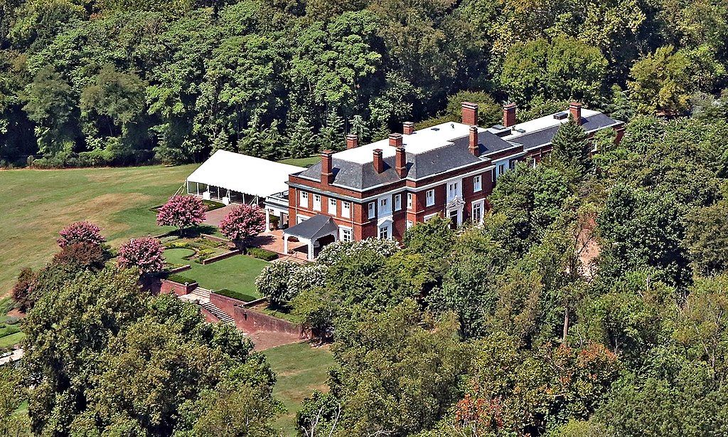 Aerial view of Oxon Hill Manor