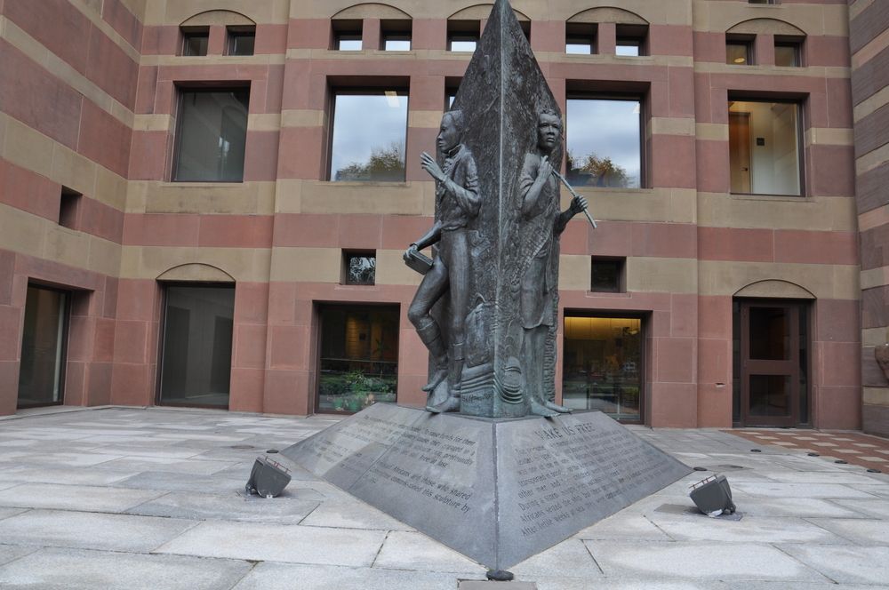Side view of Freedom Fighters at the Amistad Memorial