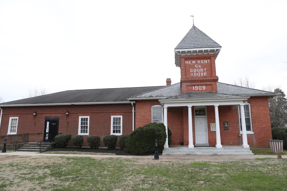 Exterior of New Kent County Courthouse