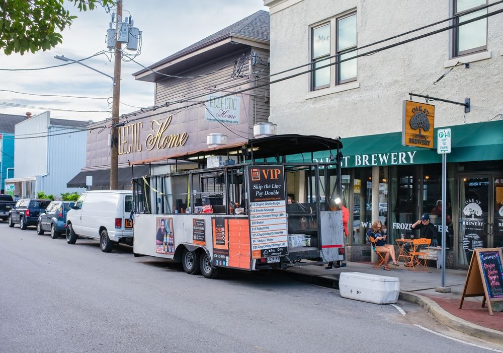 Shops along Oak Street