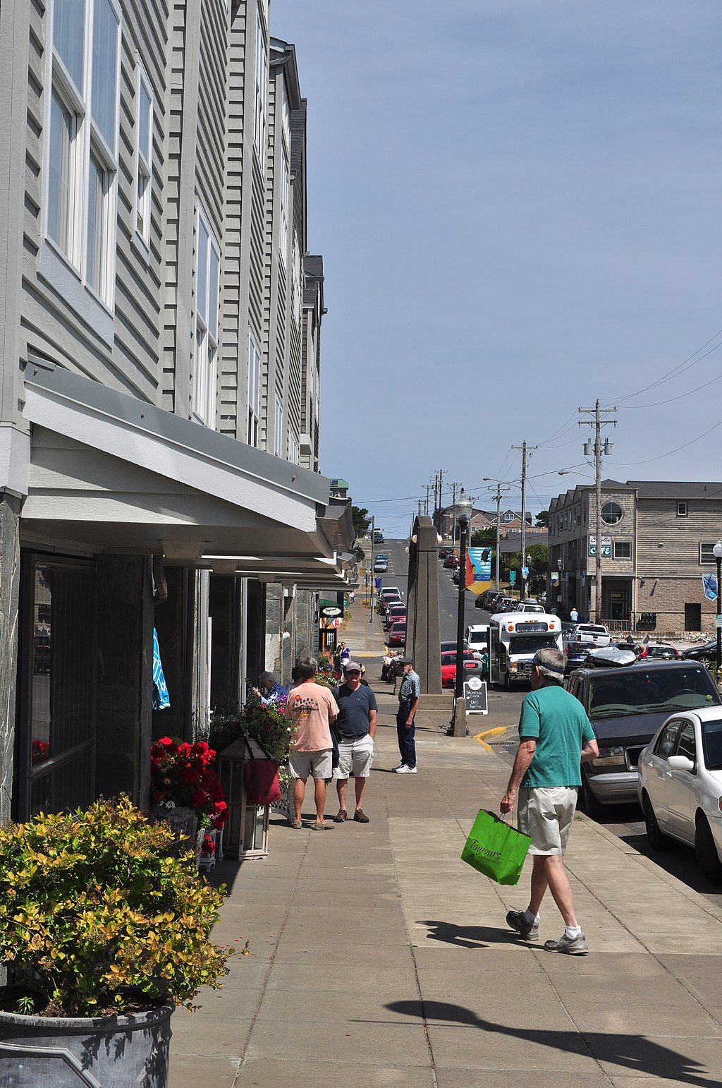 People along Nye Beach neighborhood