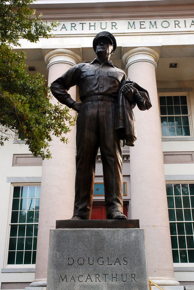 Statue of General Douglas MacArthur in front of the MacArthur Memorial