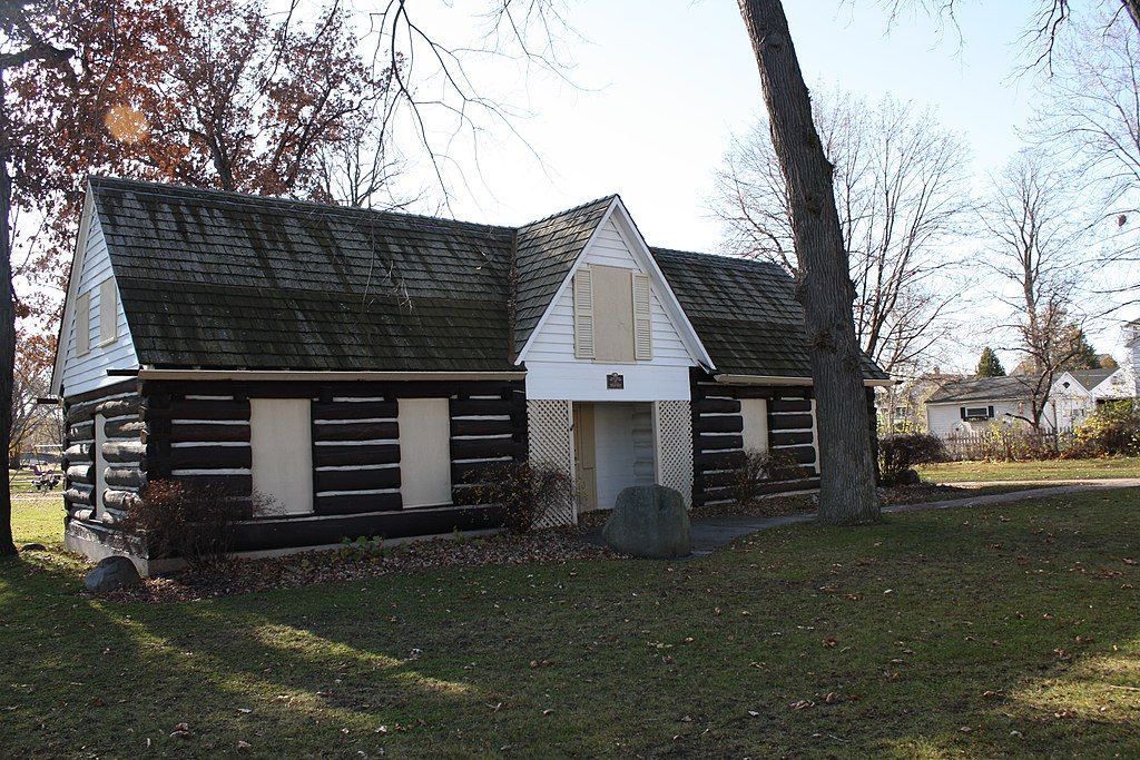 Exterior of Doty Cabin