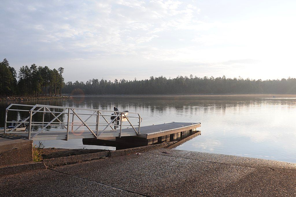 Boat ramp on Willow Springs Lake