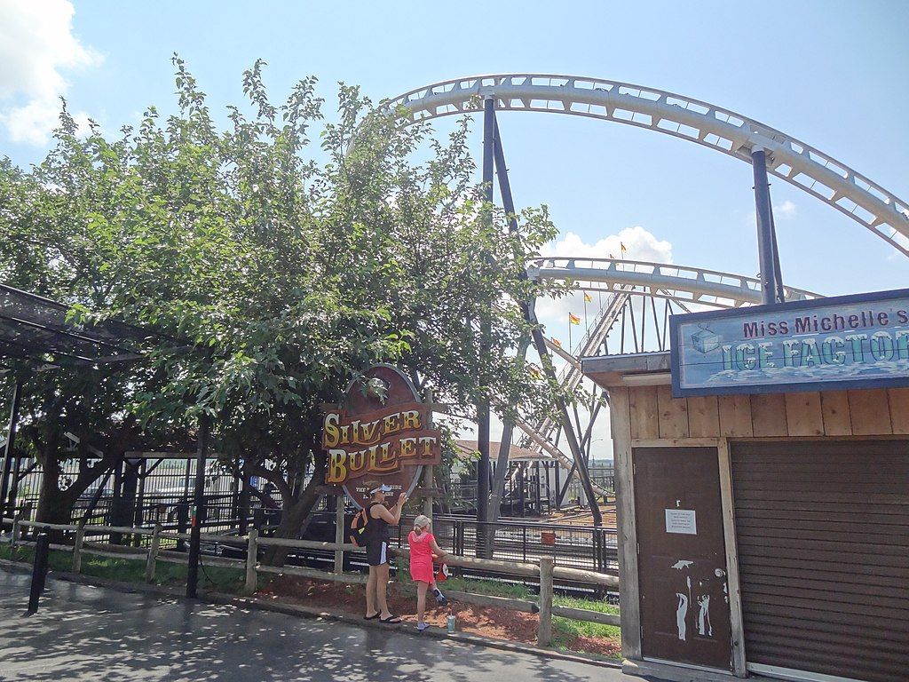 Rollercoaster at Frontier City