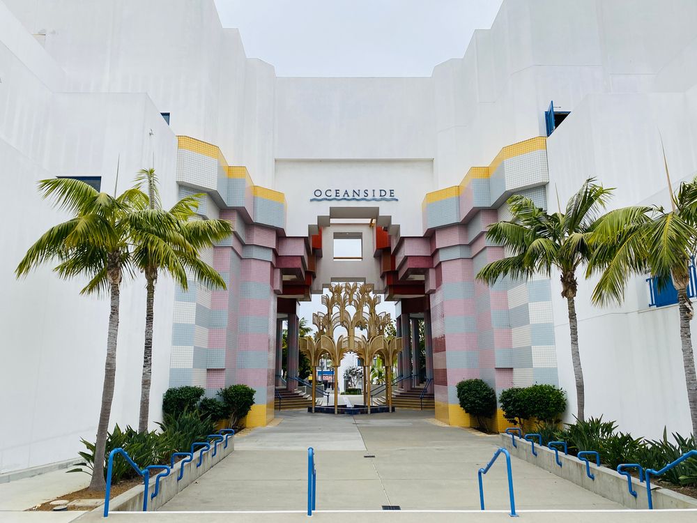Exterior of Oceanside city hall