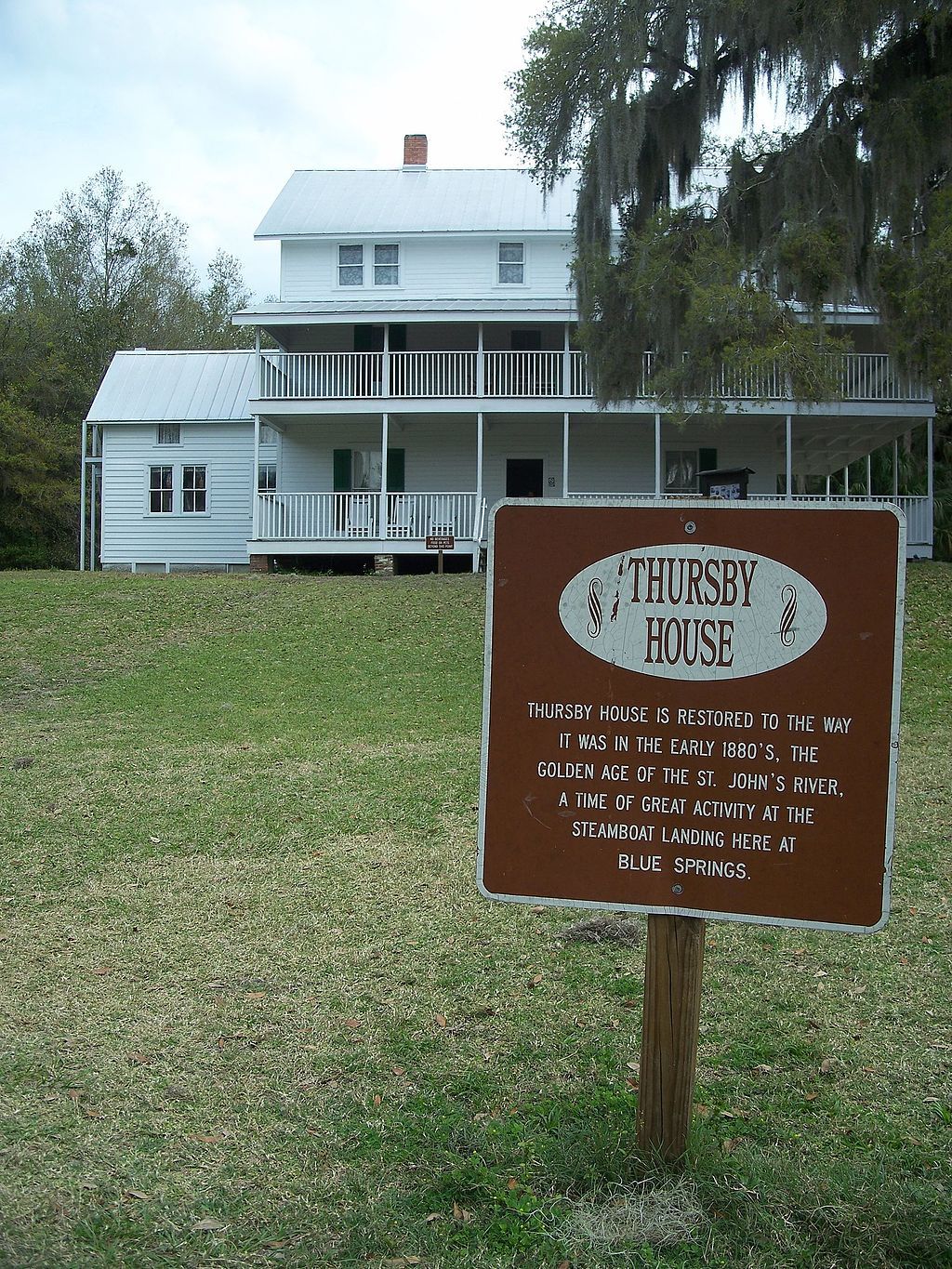 Marker sign on the grounds of Louis P. Thursby House