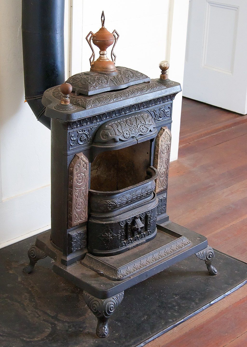 A vintage stove inside the Louis P. Thursby House
