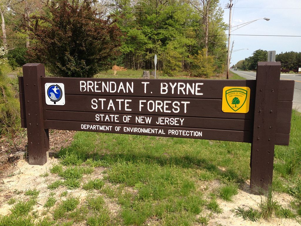 Welcome sign of Brendan T. Byrne State Forest