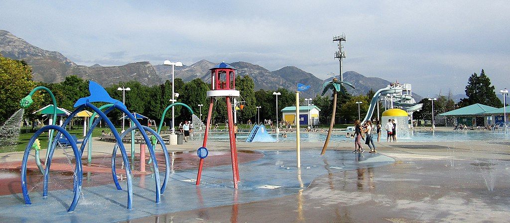 Slides and obstacles of SCERA Park Pools