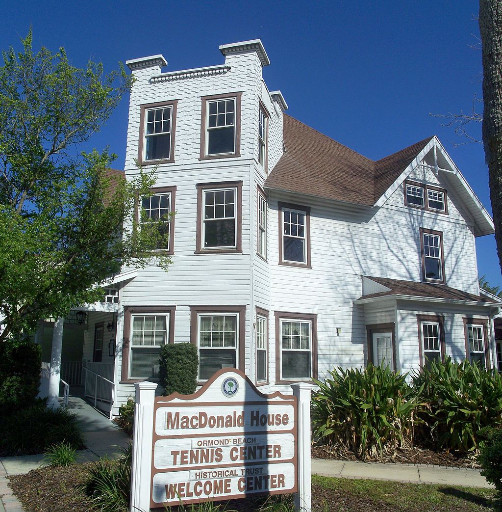 Exterior of MacDonald House