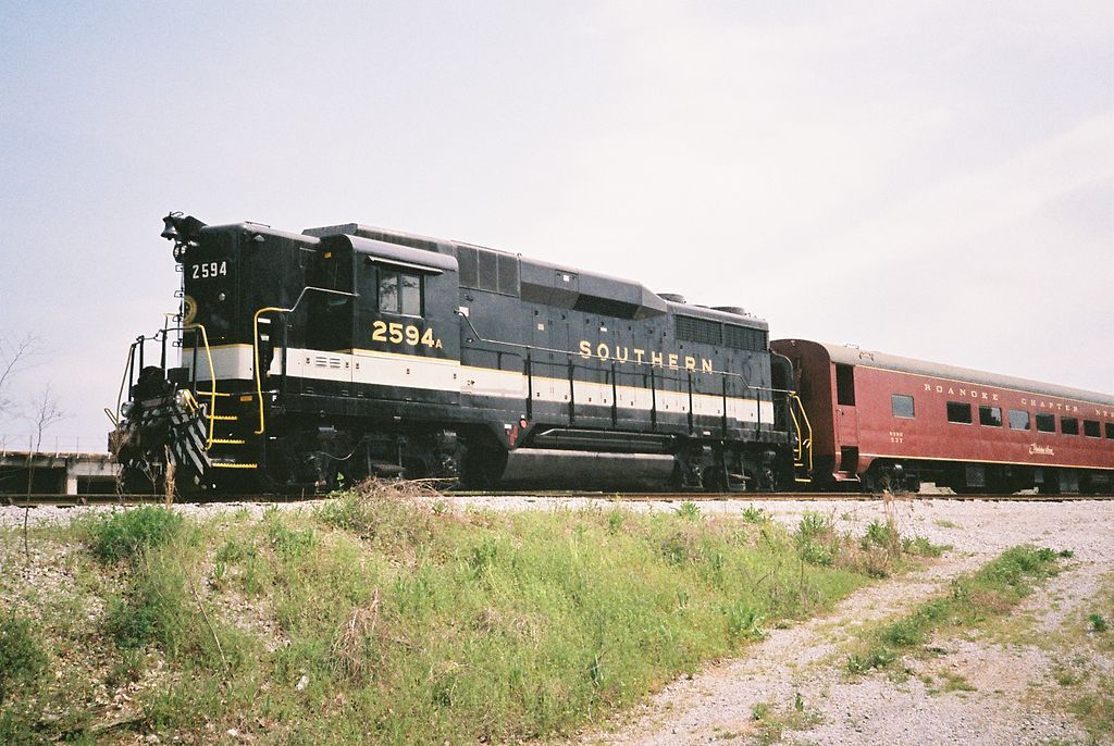 Railcar at Tennessee Valley Road Museum