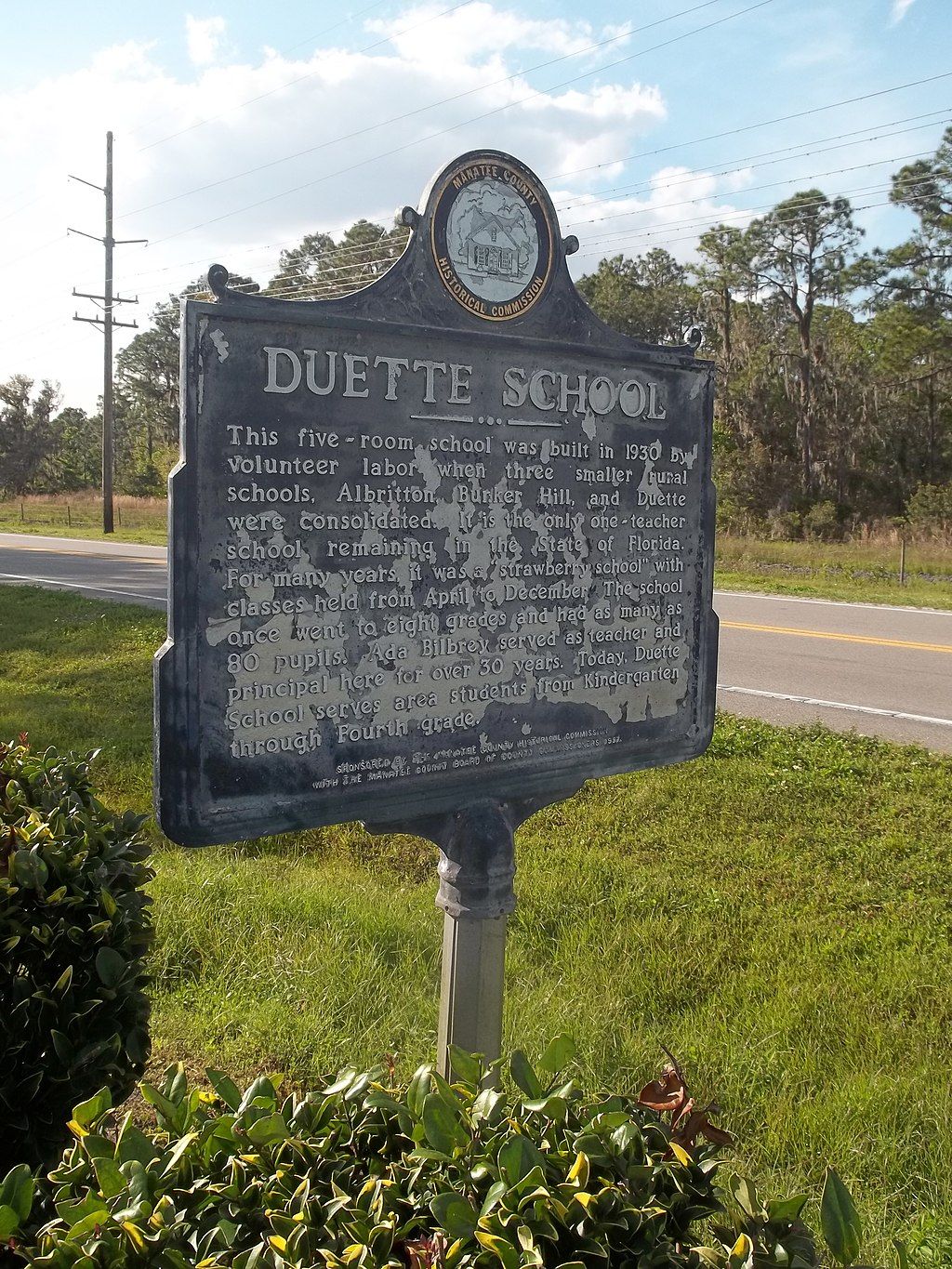 Daytime view of Duette School Historical Marker