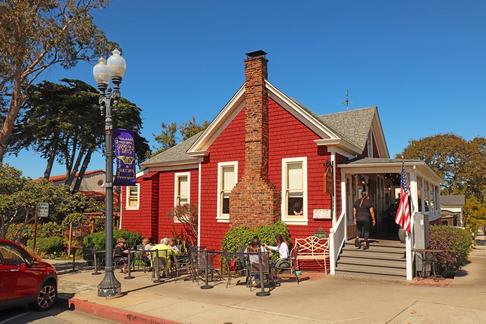 A cafe at Downtown Pacific Grove