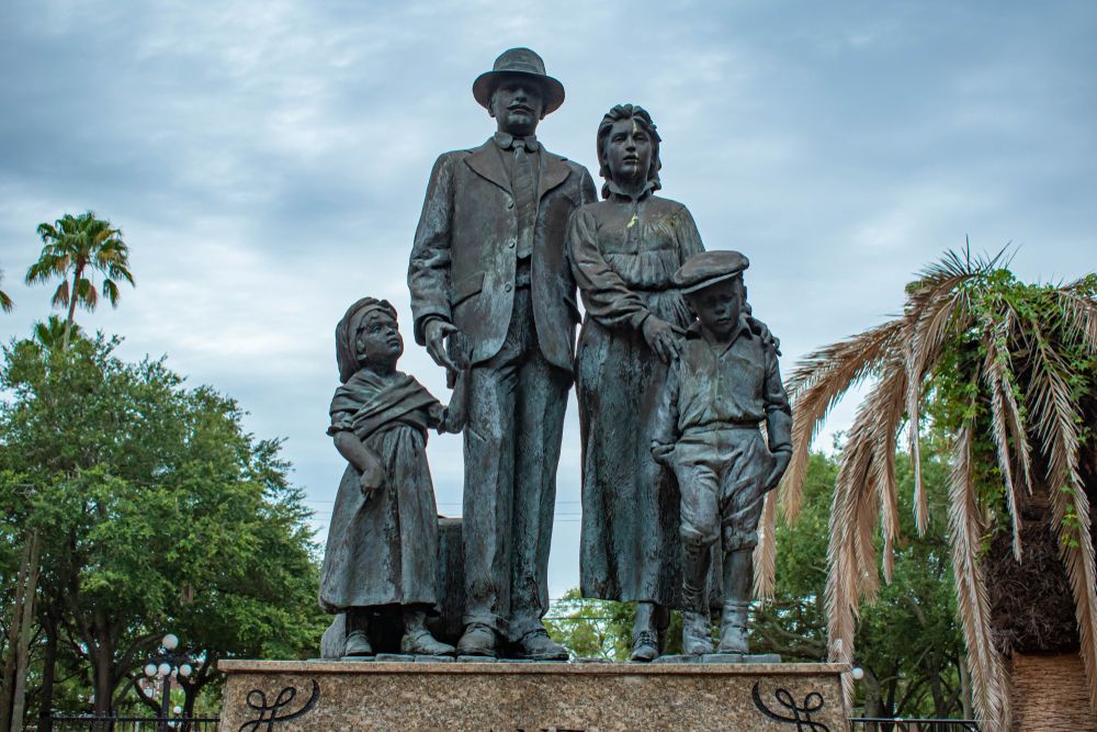 Statues at Centennial Park