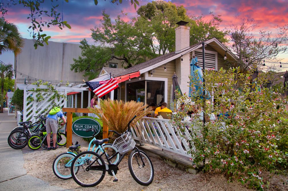 Bikes at Pier Village