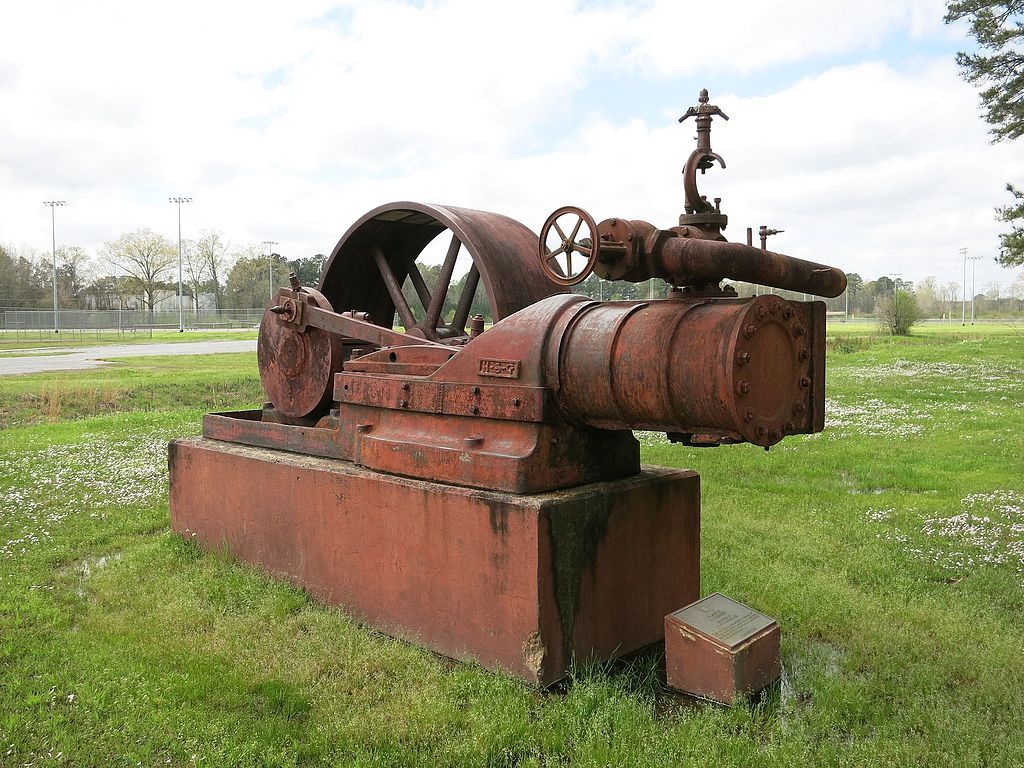 An old steam engine on the grounds of Northside Park