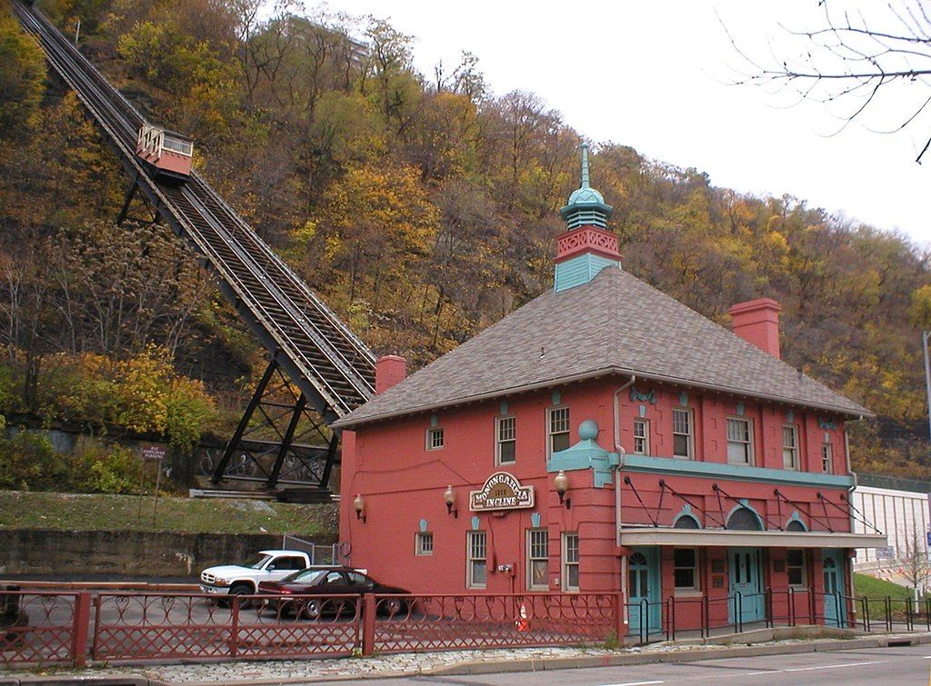 Building of the Monongahela Incline