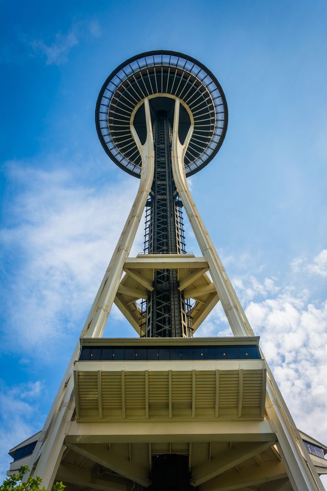 Close view of the Historic Space Needle